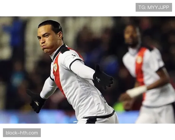 西甲新赛季引援闪耀登场,重磅加盟显著提升球队竞争力 西甲新赛季引援闪耀登场,重磅加盟显著提升球队竞争力