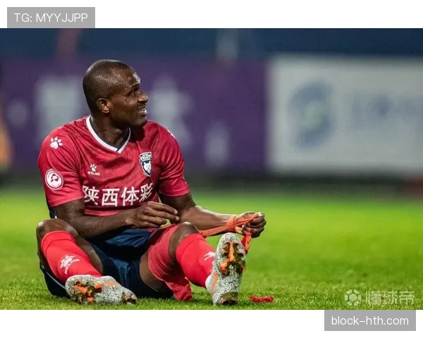 瓦伦西亚边路进攻