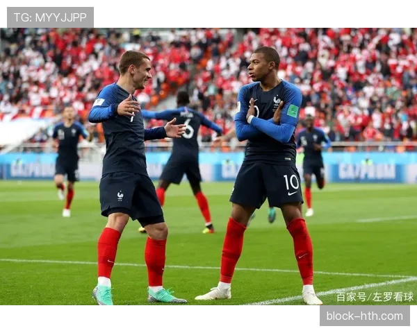 格里兹曼与姆巴佩战术角色对比：不同时代的核心定位解析